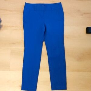 LOFT Women's Blue Slim Cropped Pants 00P
